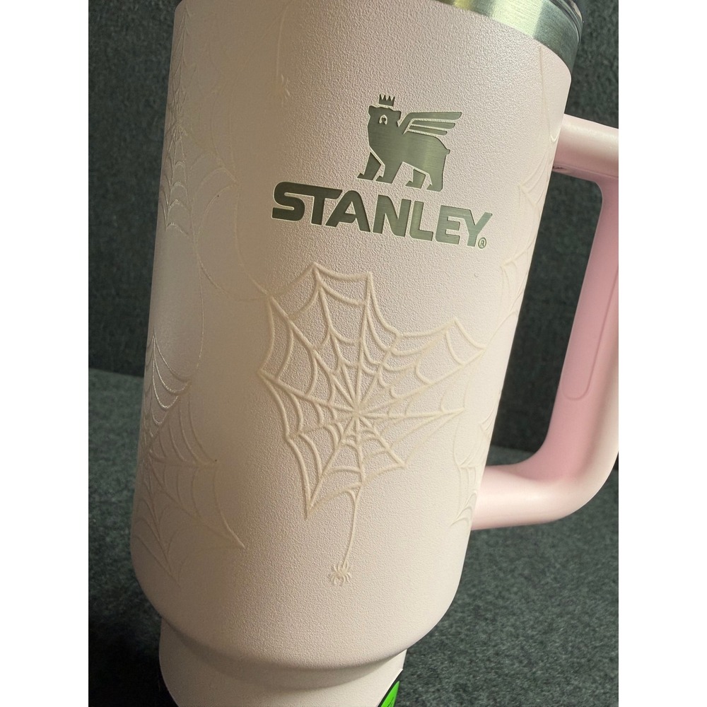 Stanley Pink Sugar Spider Webs 40oz Quencher Halloween 2026 Glow Limited Edition